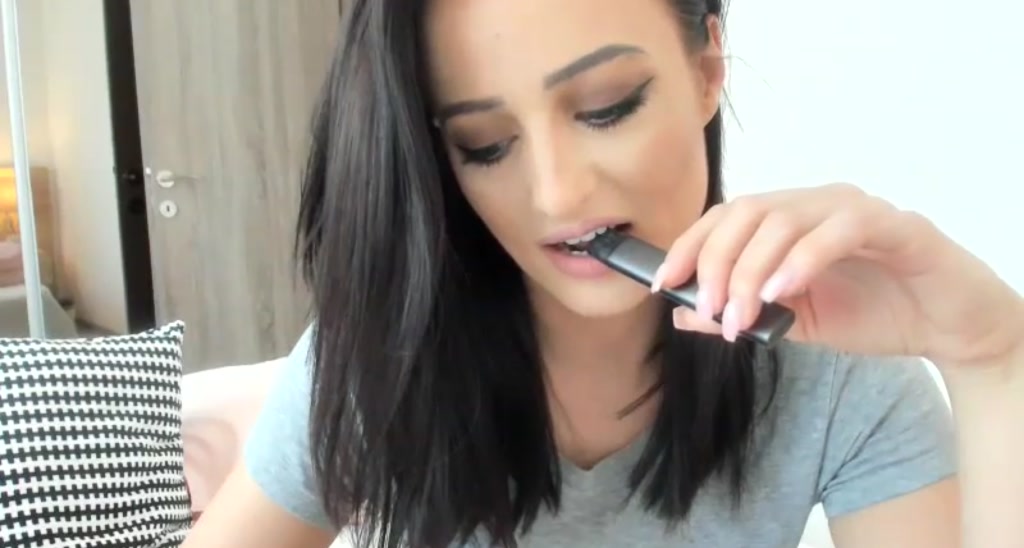 BrunetteBoo video thumbnail