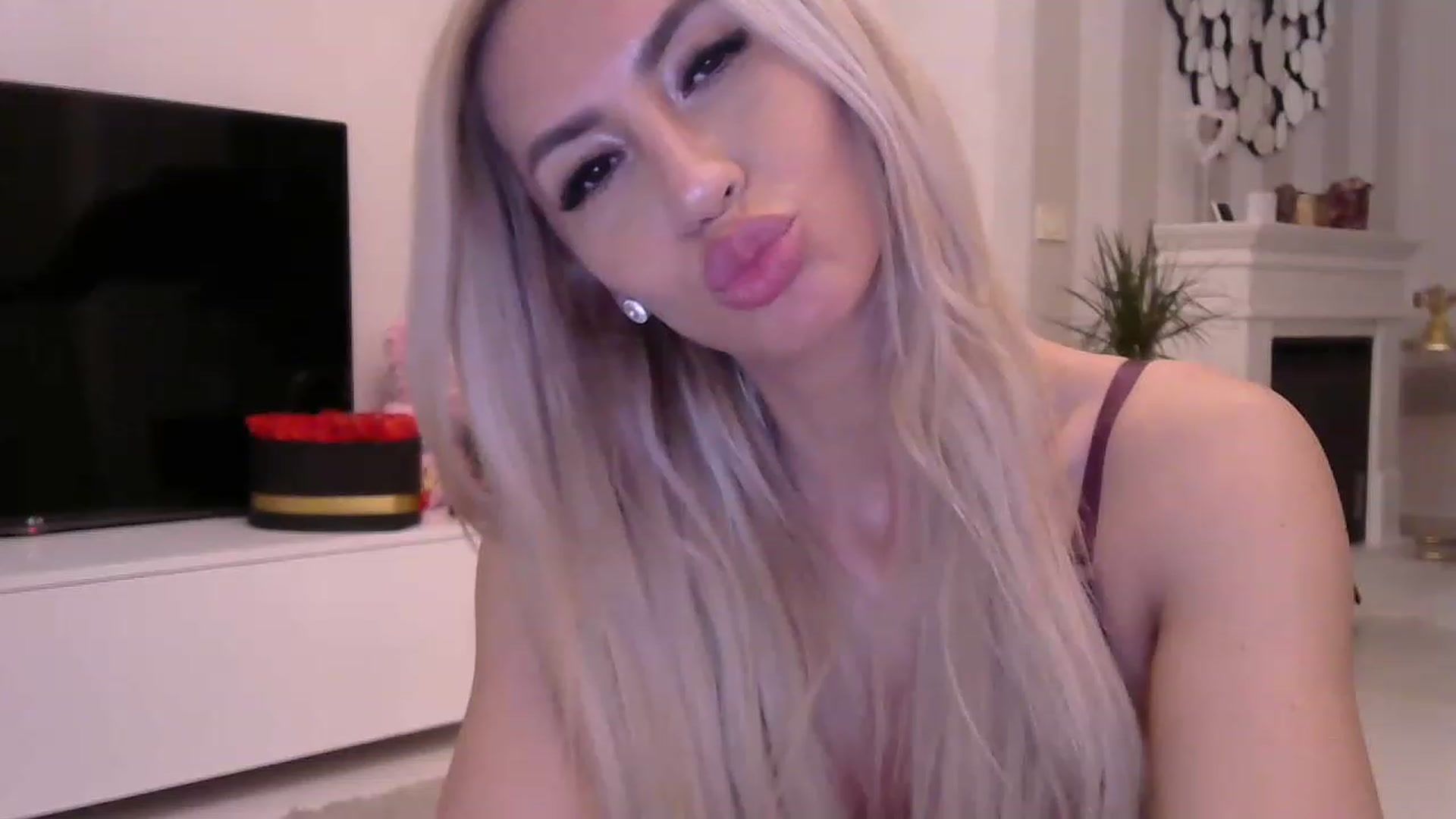 Missy_alena video thumbnail