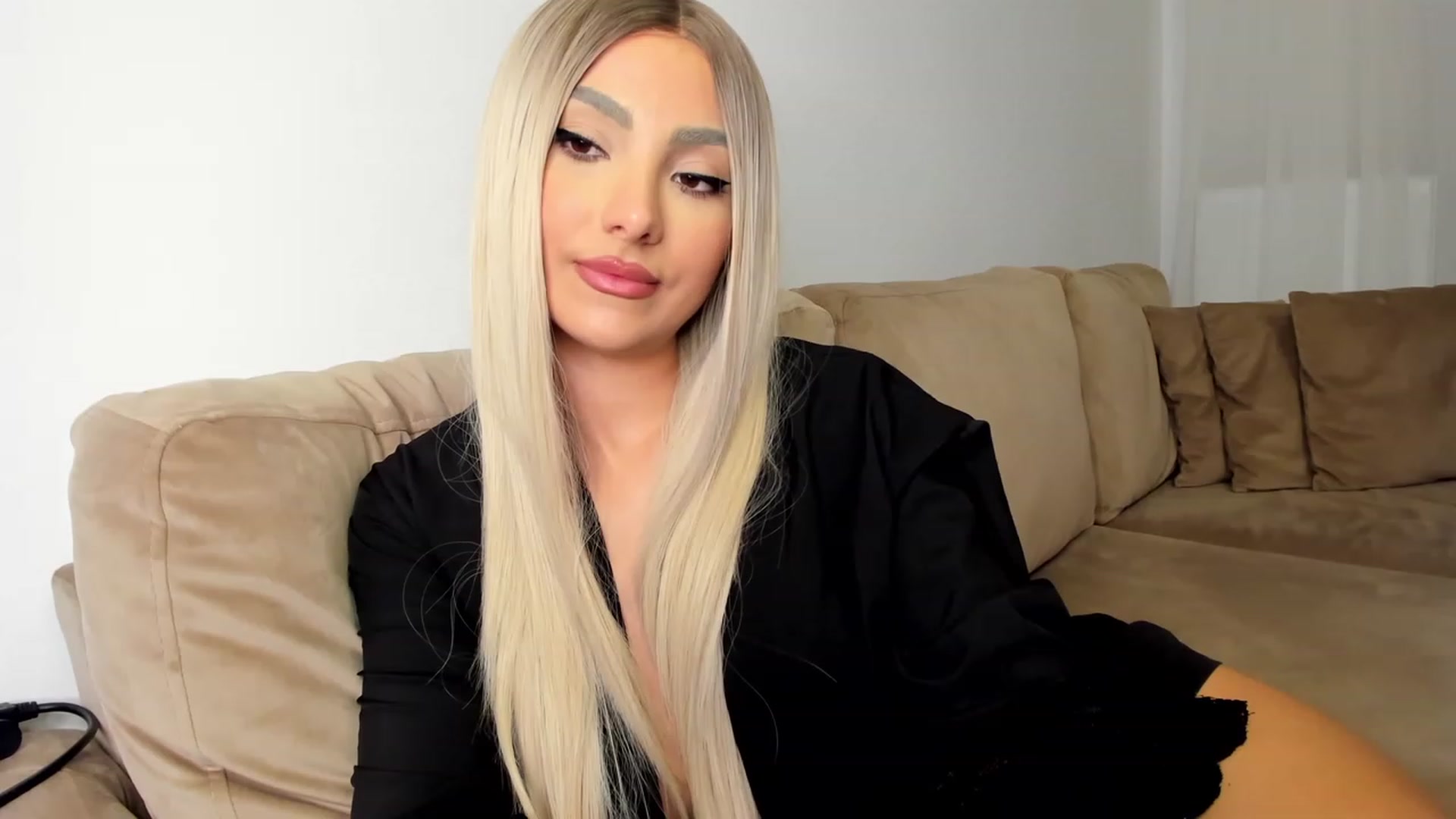HONEY_A video thumbnail