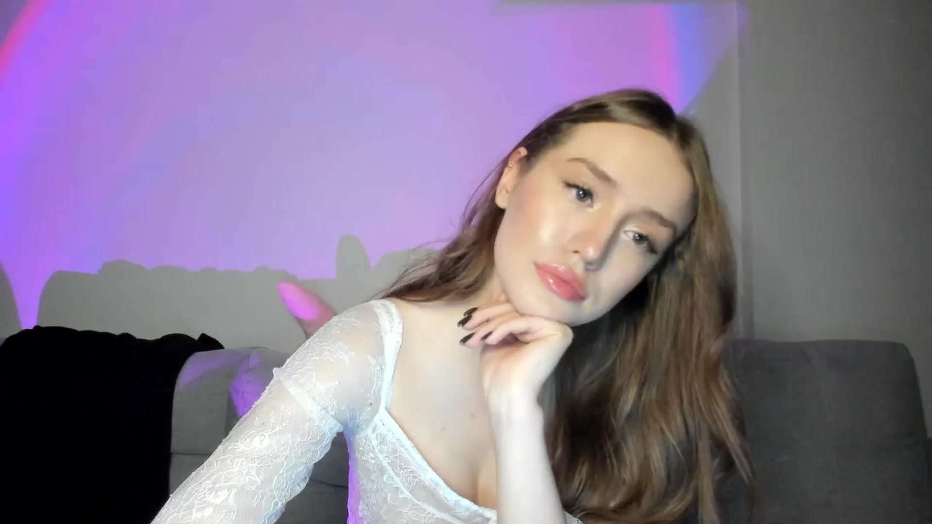 IsabellRrose video thumbnail