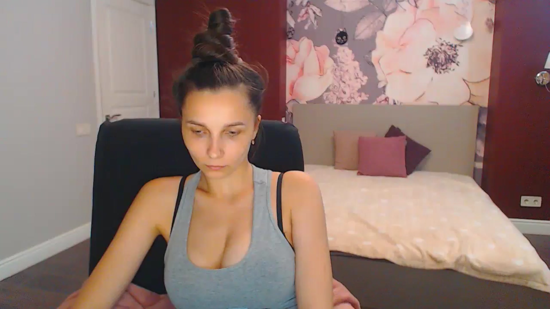 Karina_Mils video thumbnail
