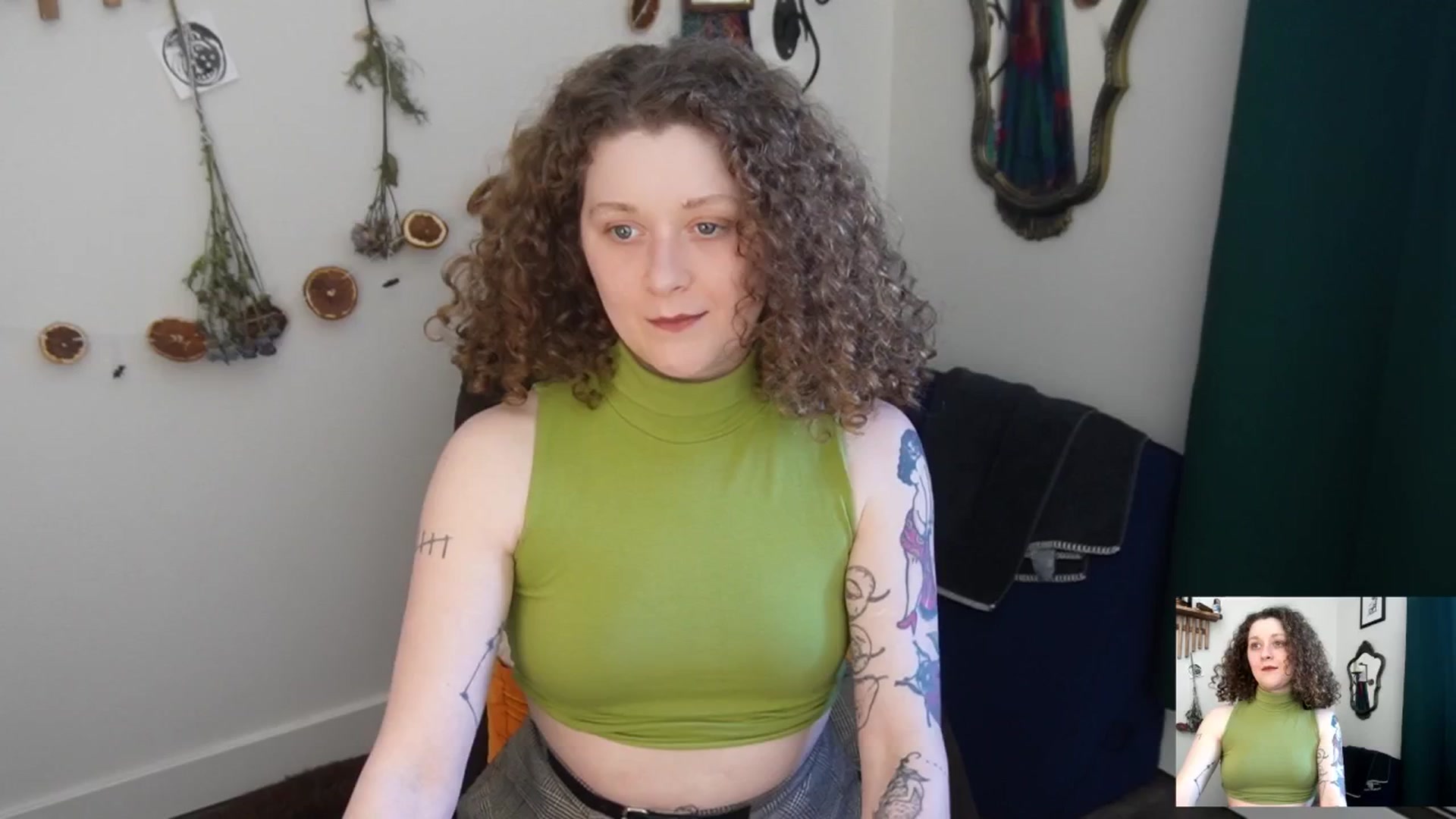 PeachyQueen_ video thumbnail