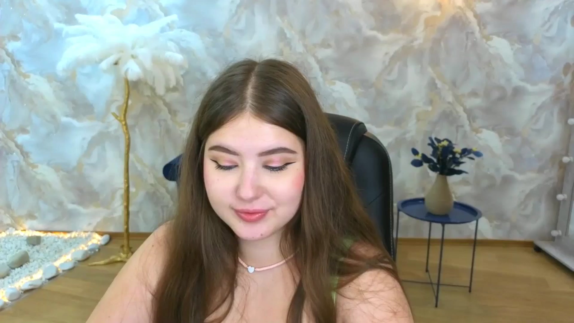 AdmireMyEyes video thumbnail