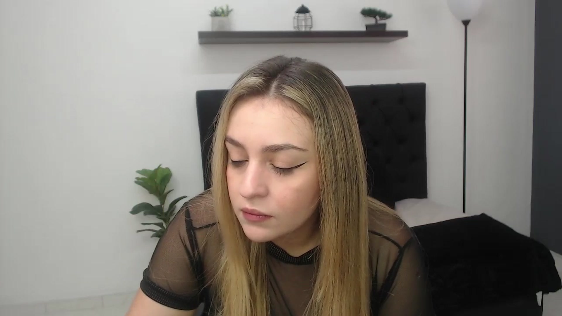 CamilleDucan video thumbnail