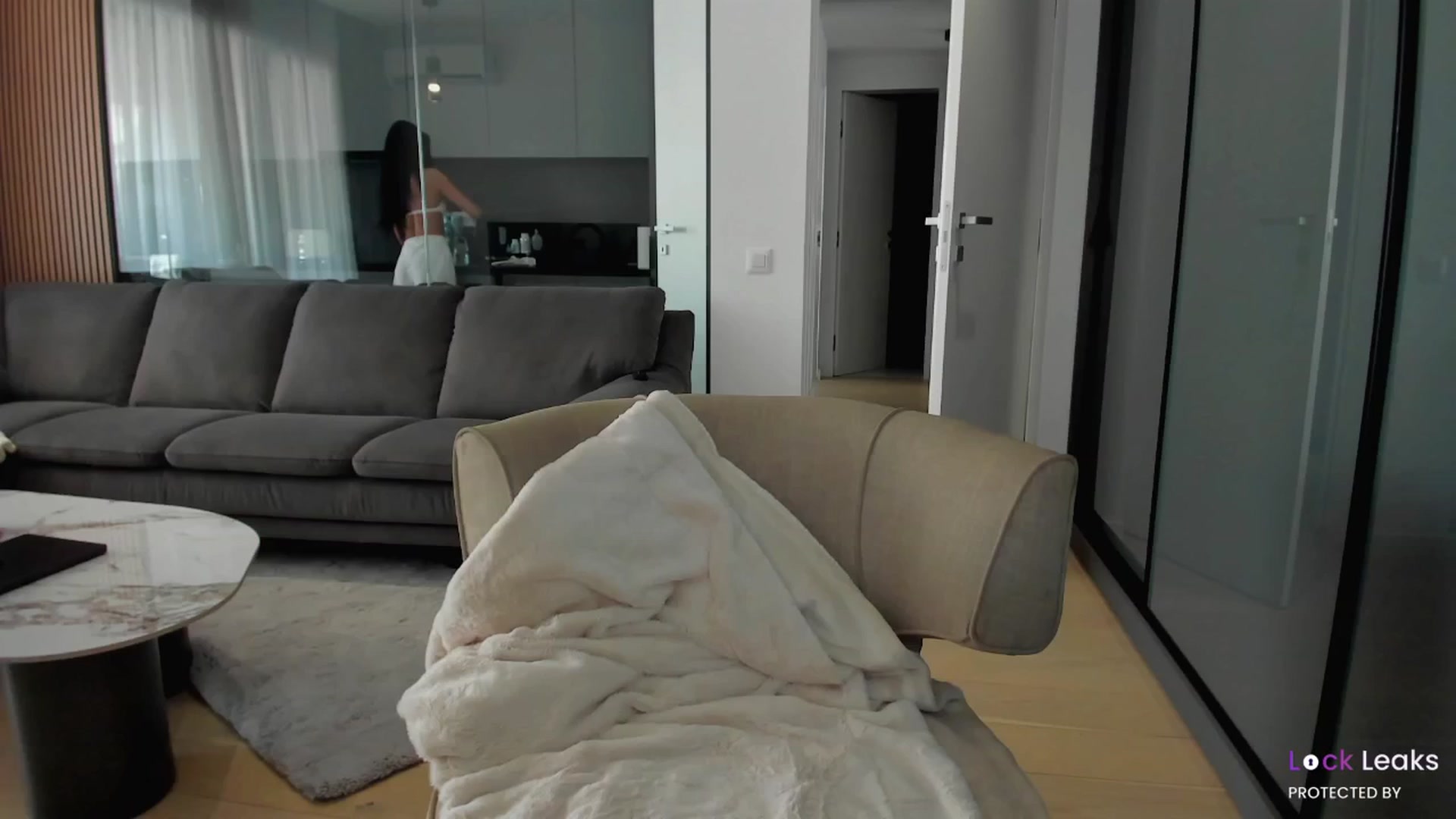 L_U_A_ video thumbnail