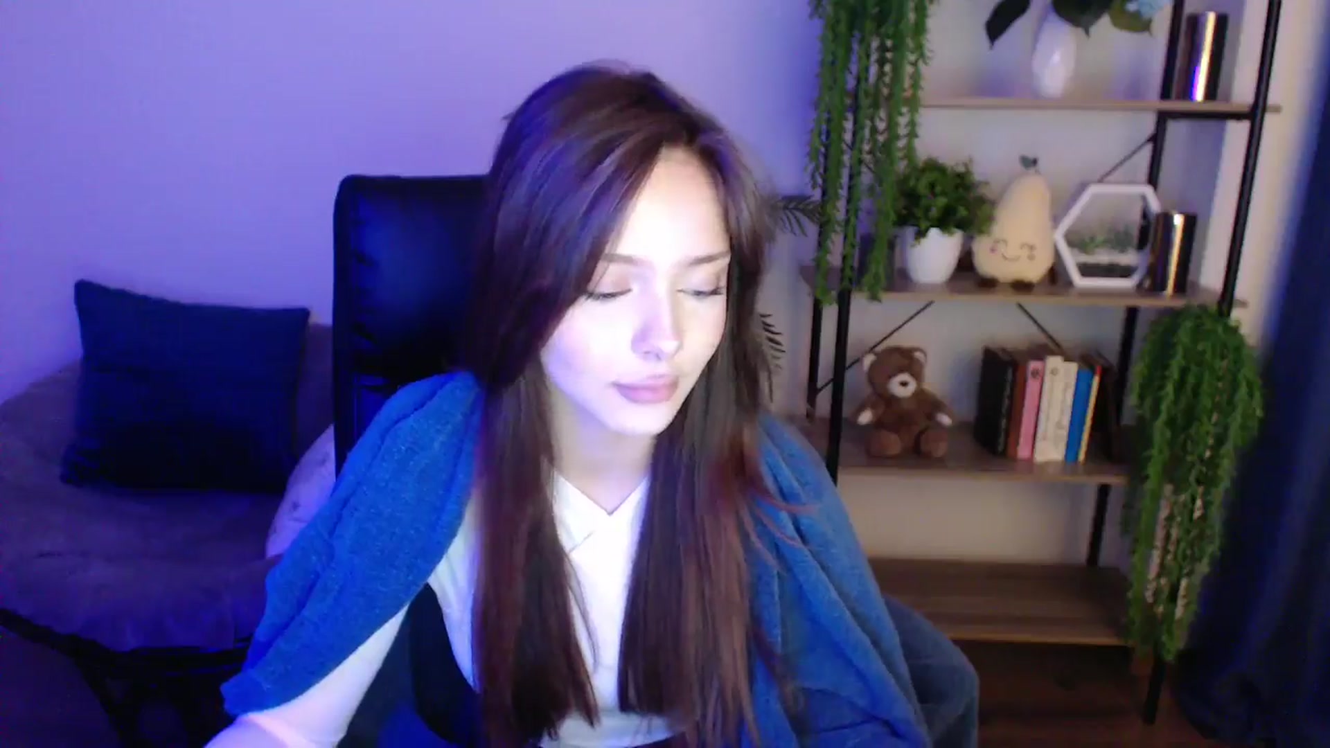 KateManelli video thumbnail