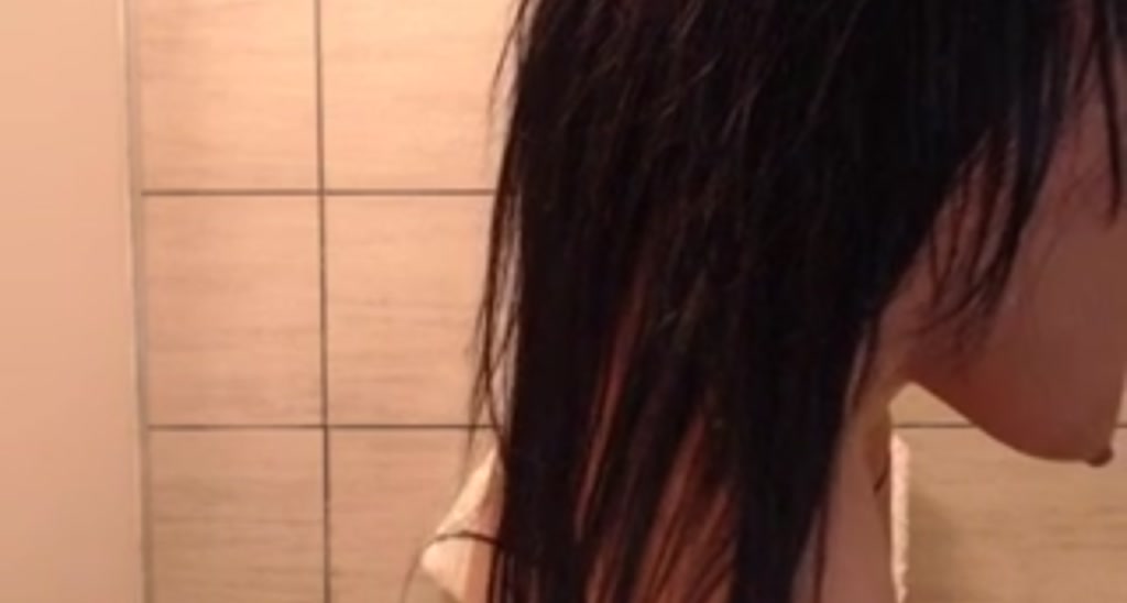Eveea_ video thumbnail