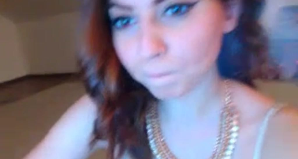 KiraKissss video thumbnail