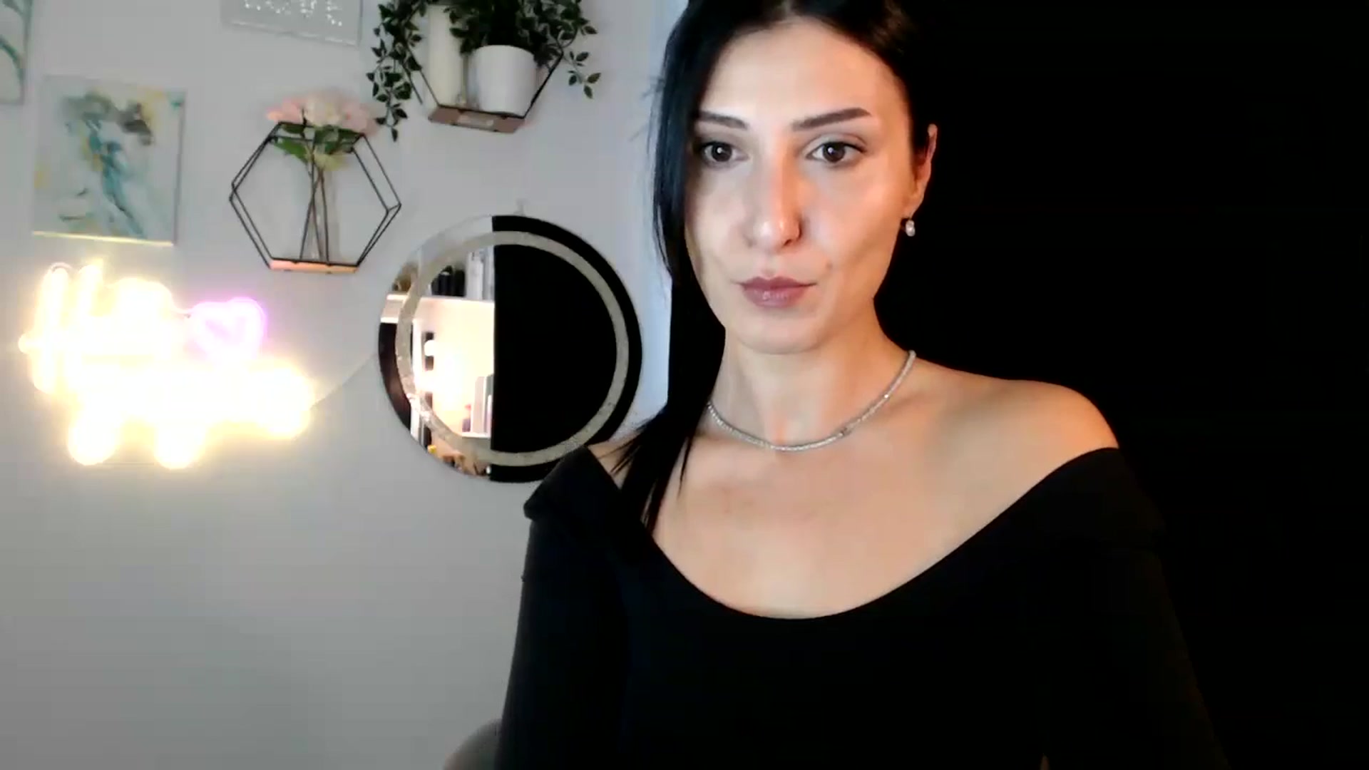 Yara_77 video thumbnail