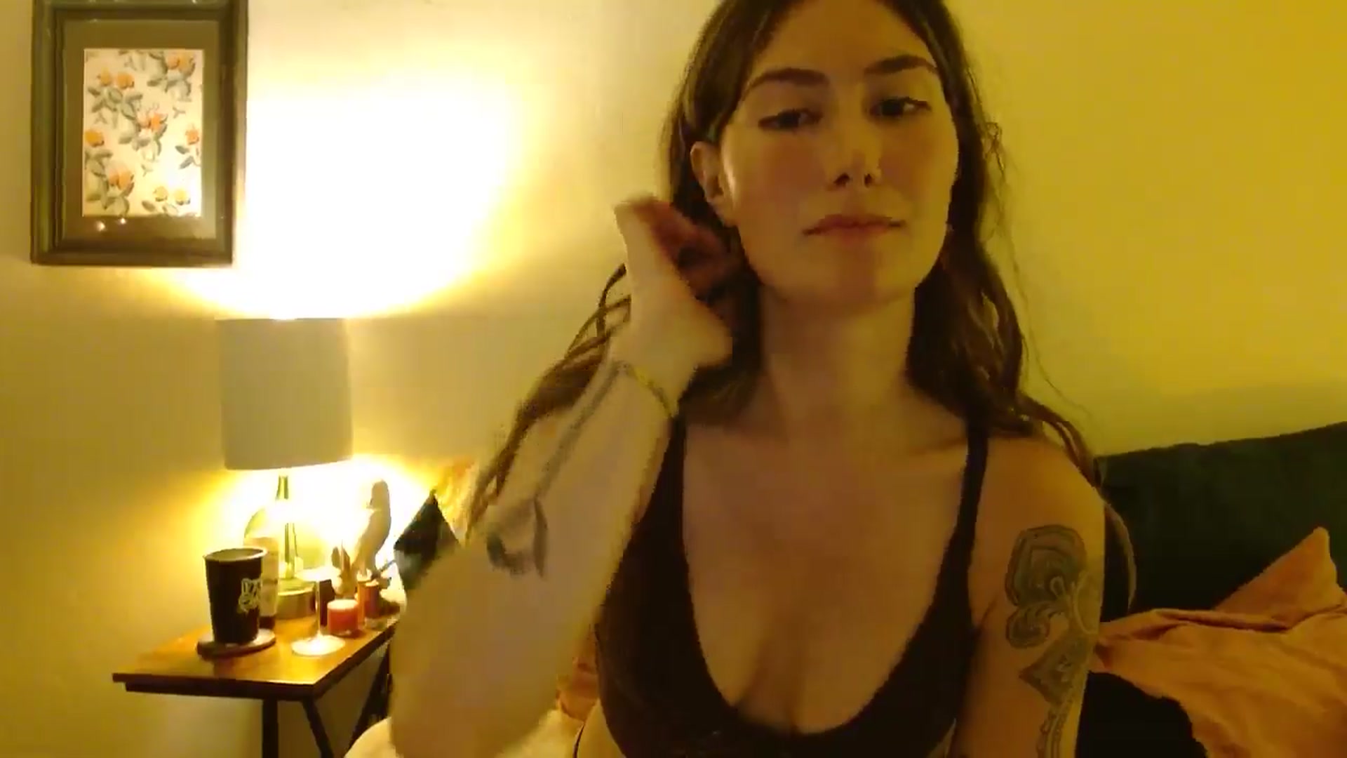 honey28 video thumbnail