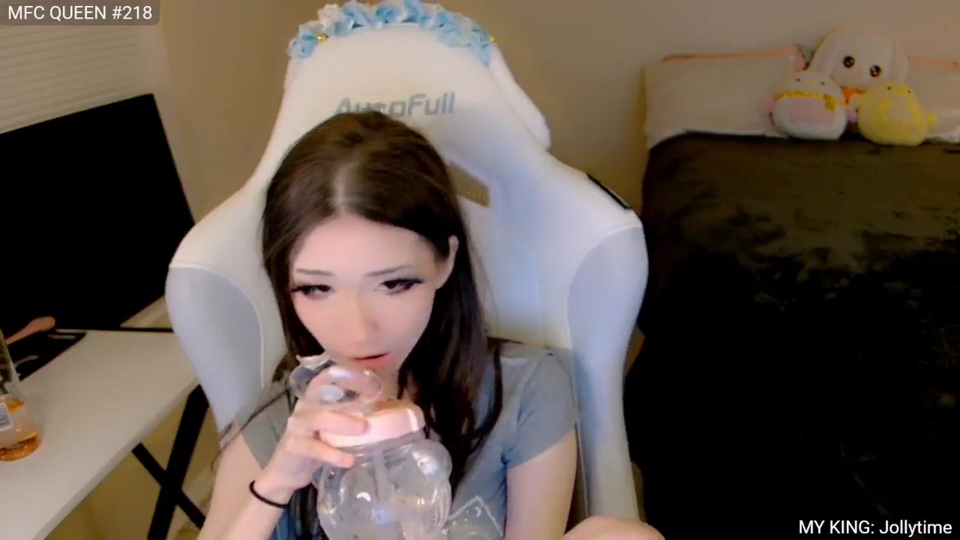 XiyahXO video thumbnail