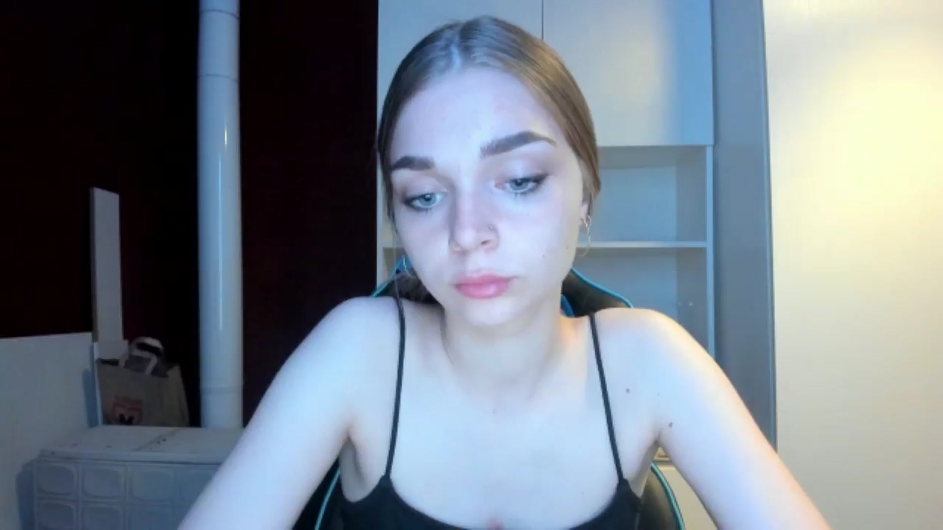 Yukiia video thumbnail