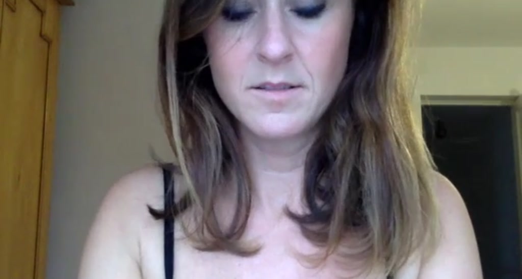 MsLaraToff video thumbnail
