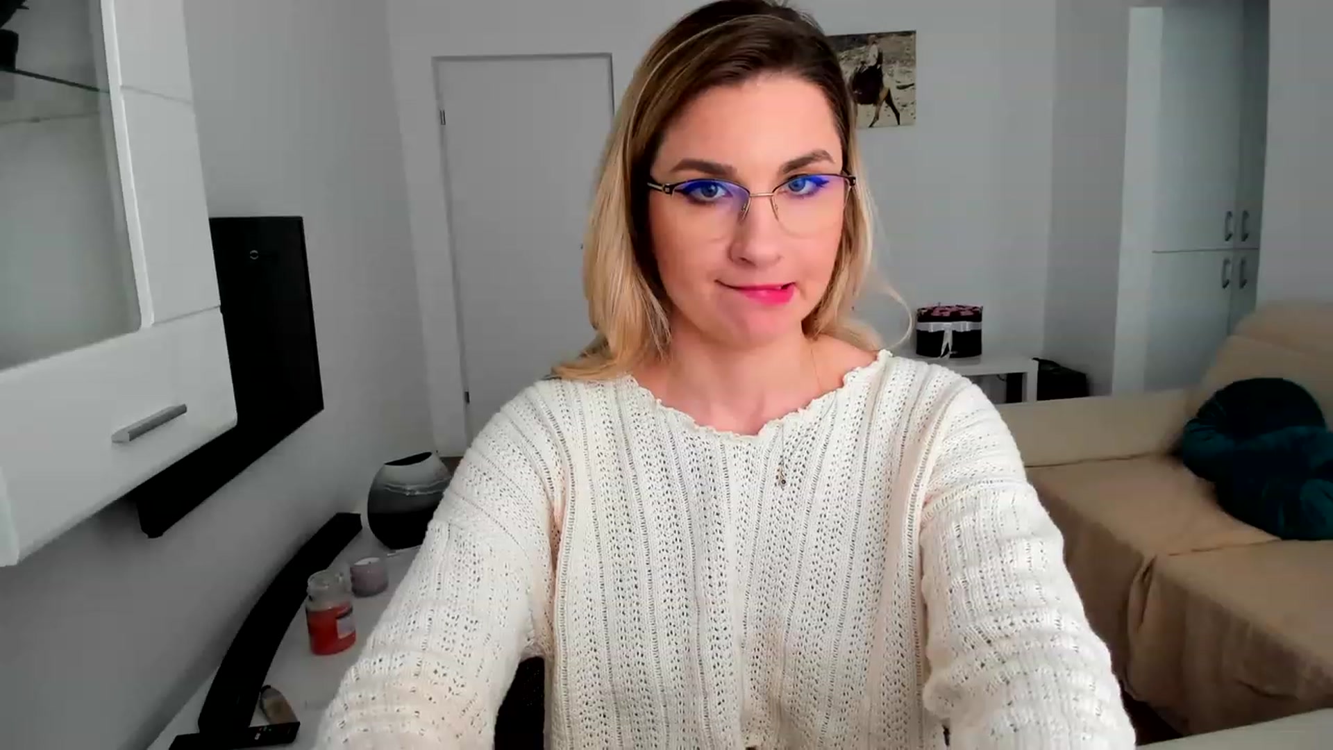 AlyMiss video thumbnail