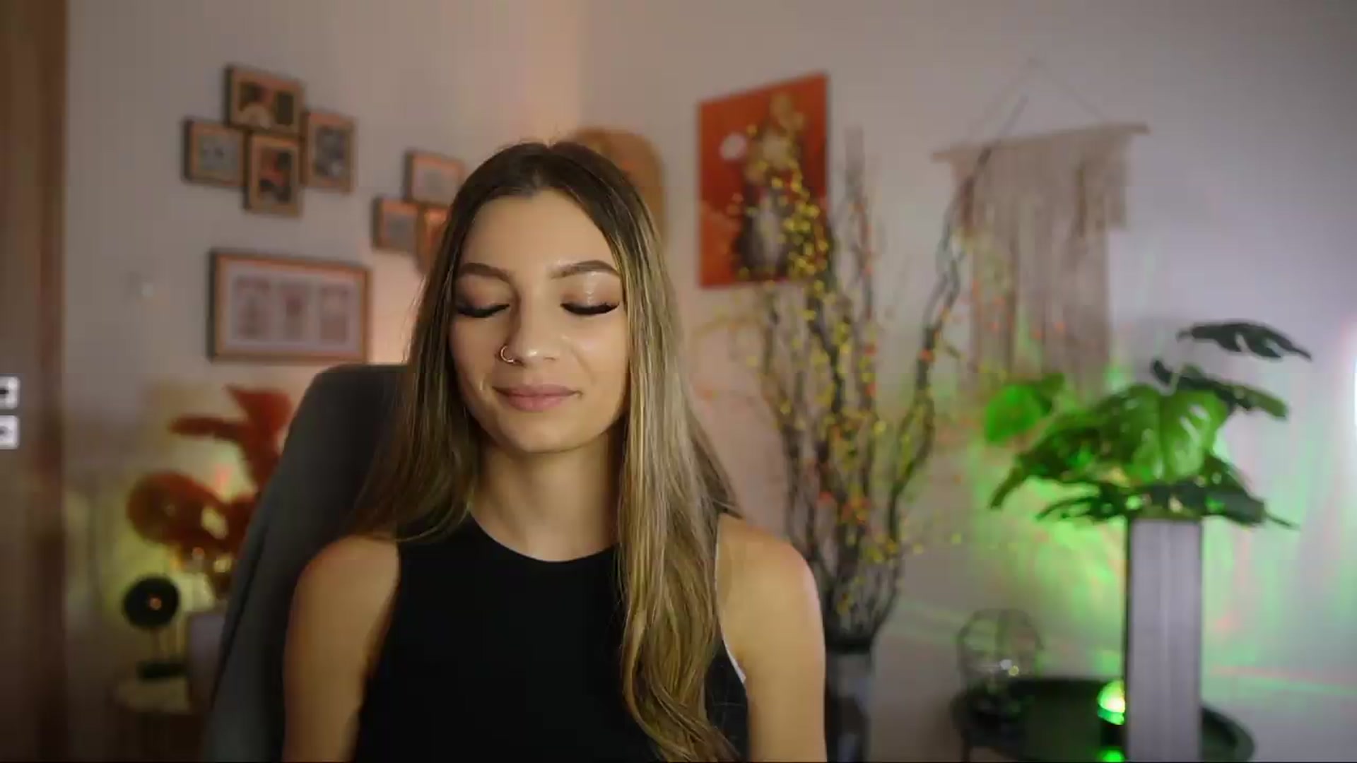 Anna_Brie video thumbnail