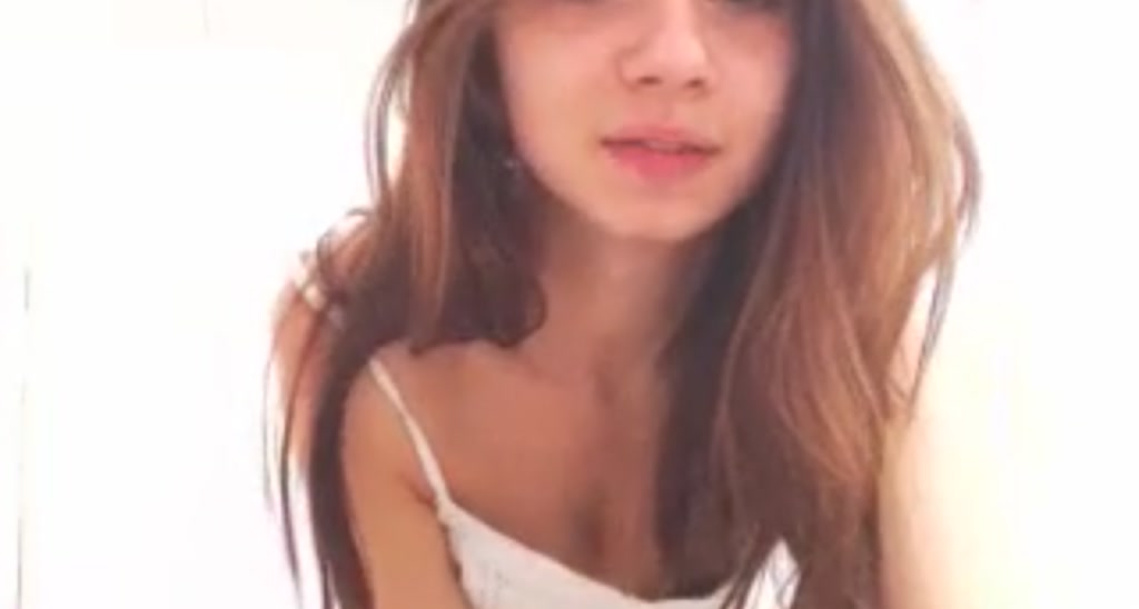 Brunetegirl_ video thumbnail