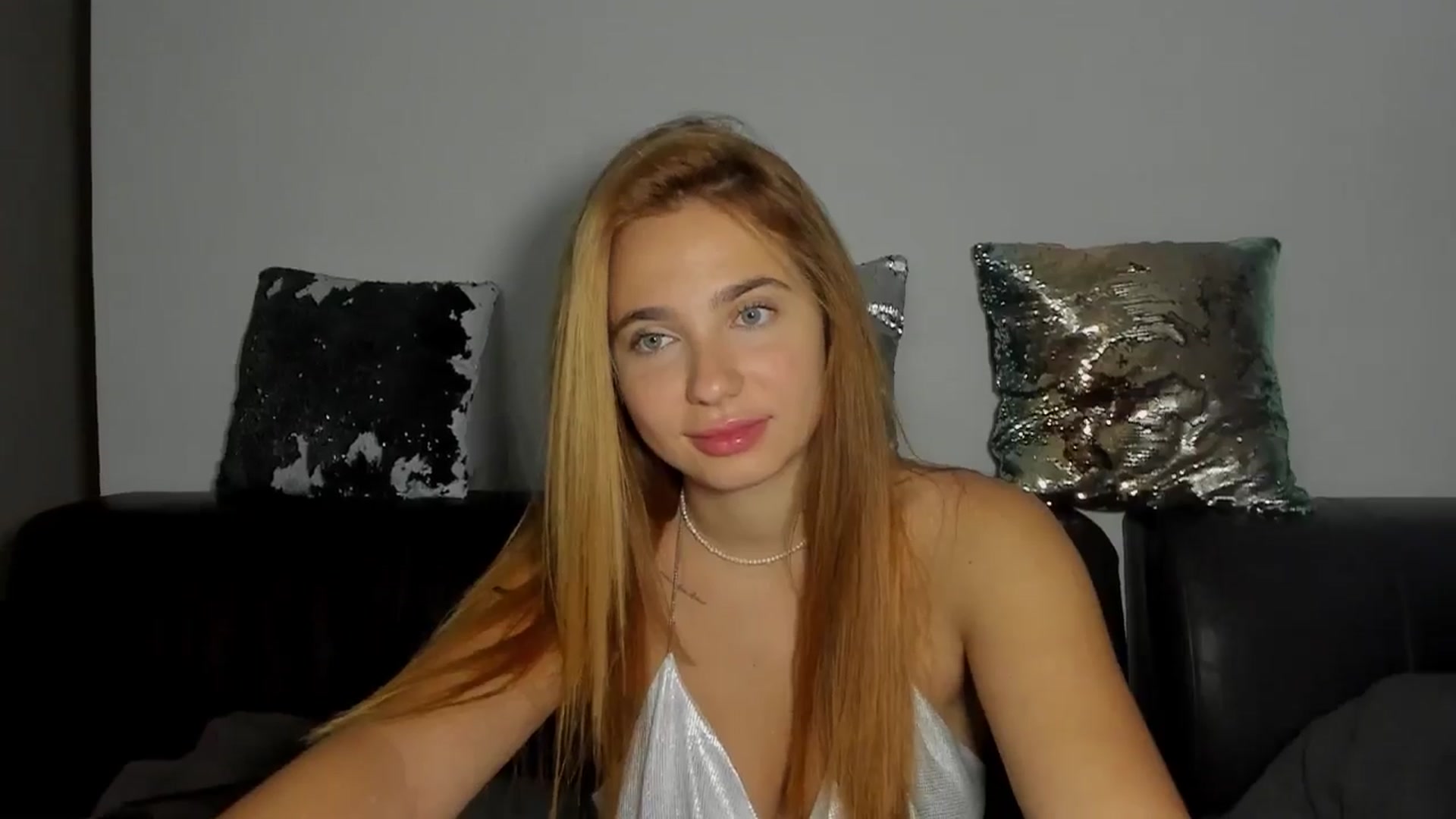 BlueeeS video thumbnail