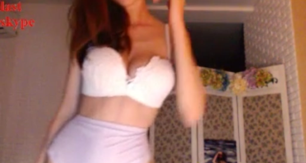 KiraKissss video thumbnail