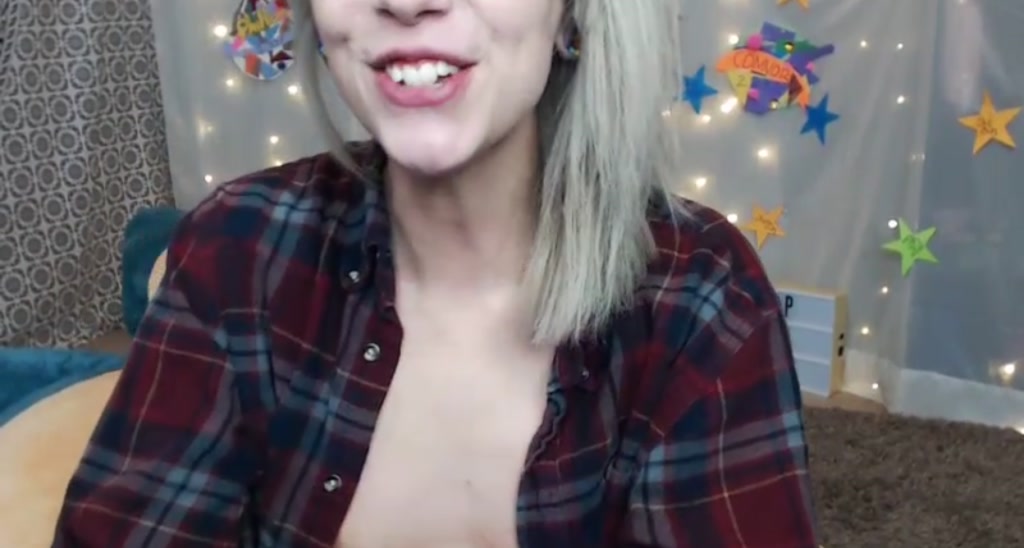 LunaLamb video thumbnail