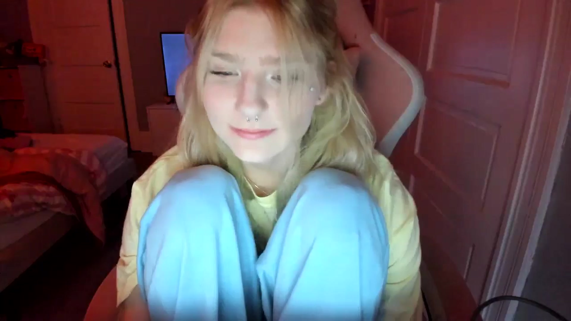 DuckChan0 video thumbnail