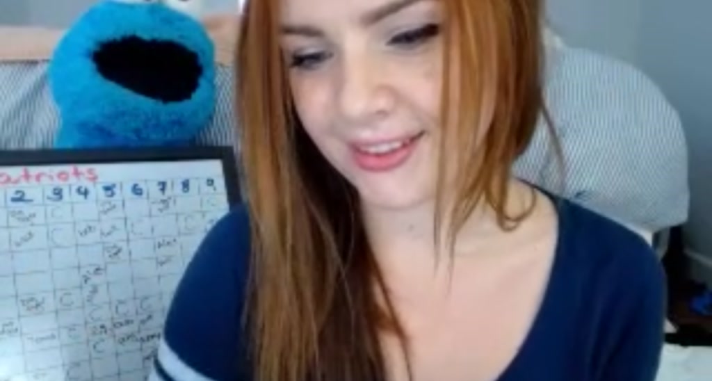 HollieCakes video thumbnail
