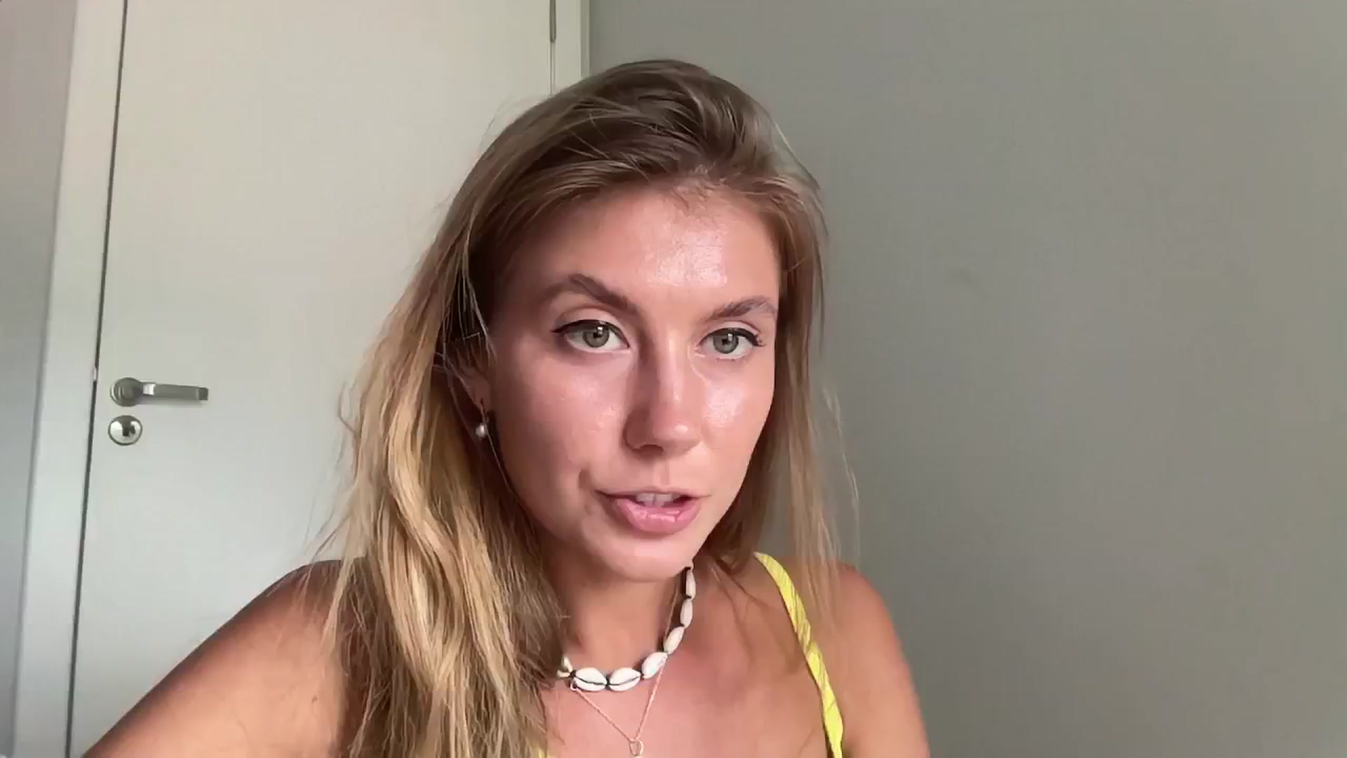 SurfGirls video thumbnail