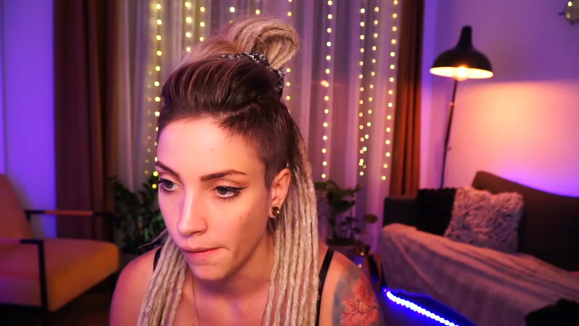 Kend_dall video thumbnail