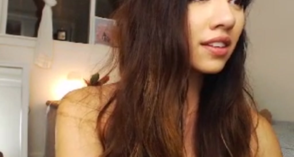 RobinMae video thumbnail