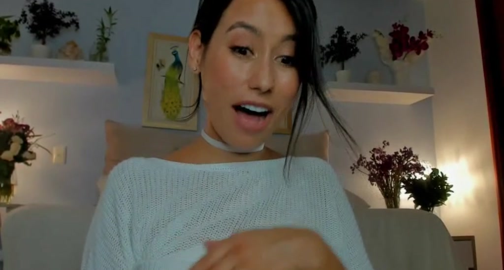 FloraBella_ video thumbnail