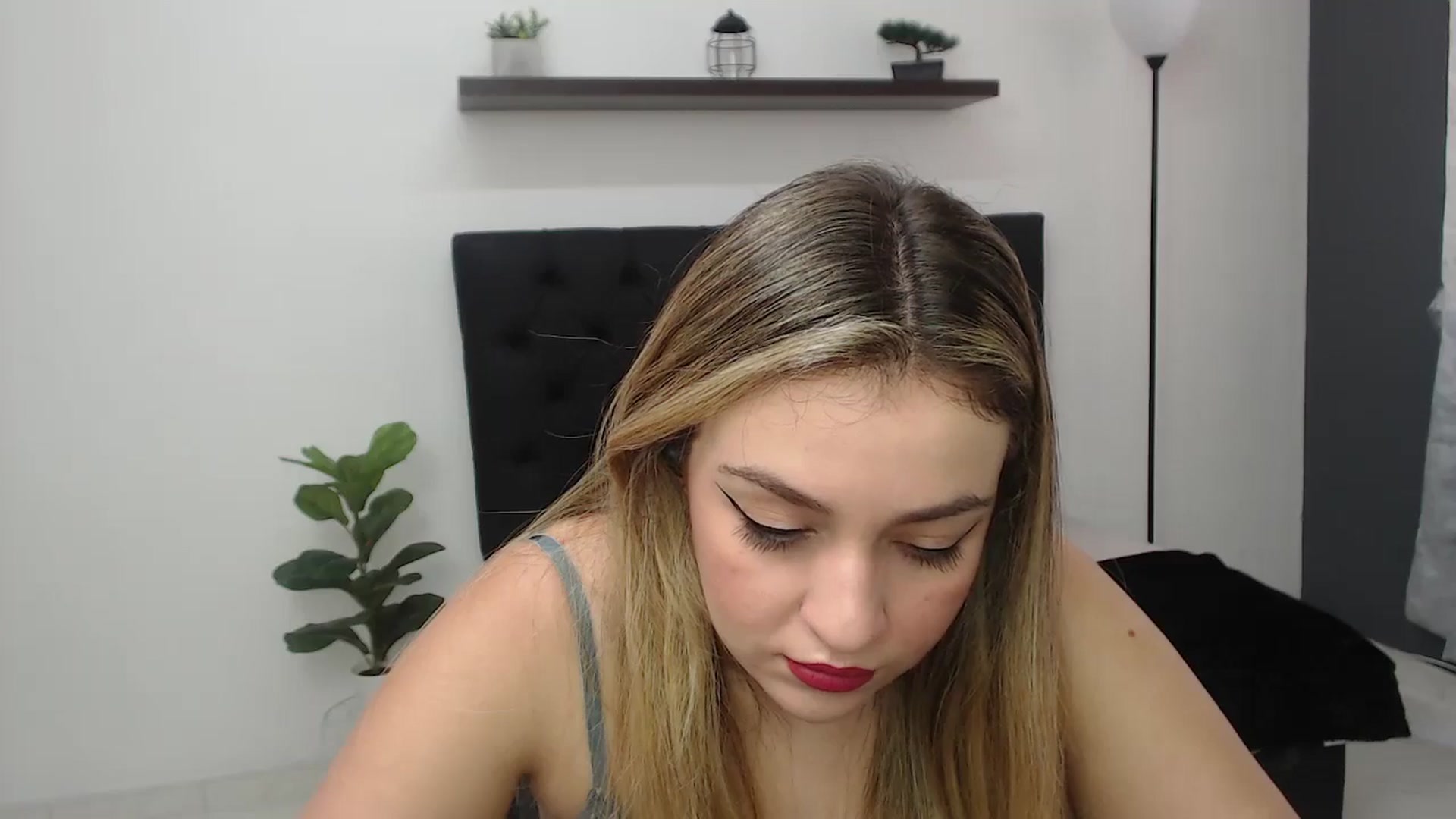 CamilleDucan video thumbnail