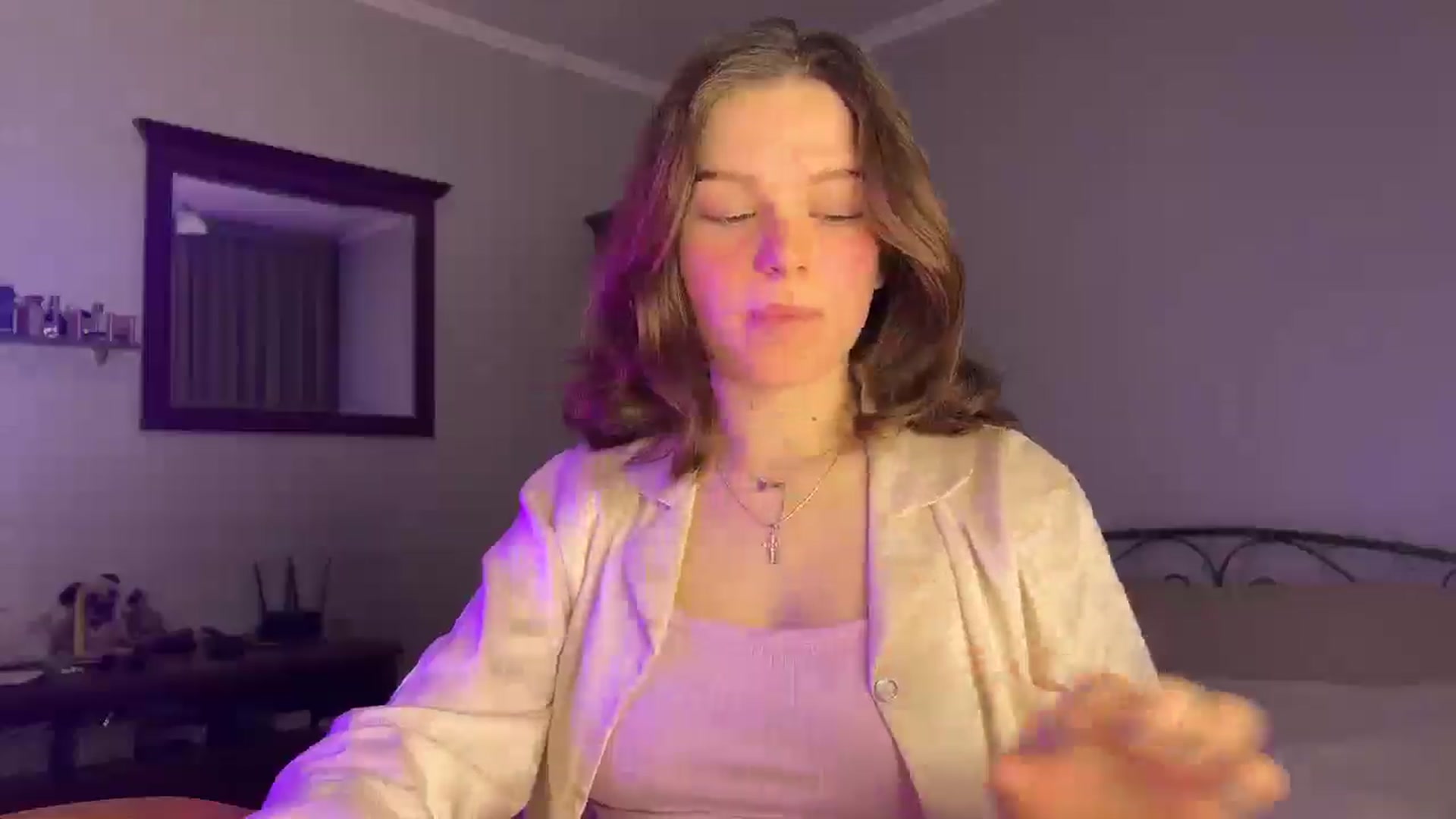 HeyAlisa video thumbnail