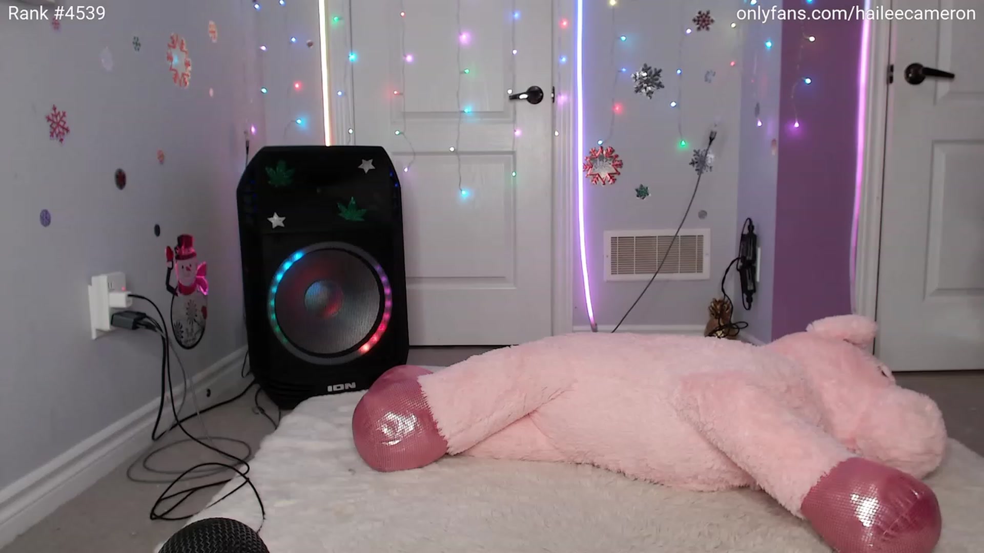 HoHoHailee video thumbnail