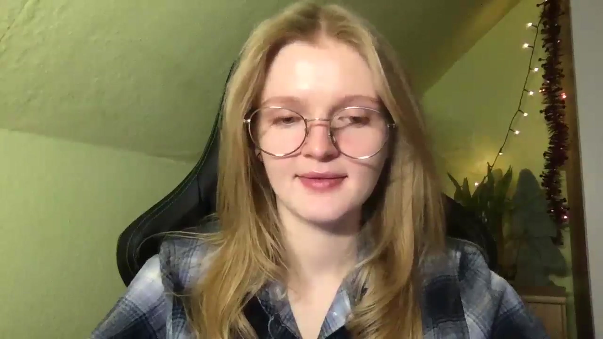 Lovely_Kitten video thumbnail