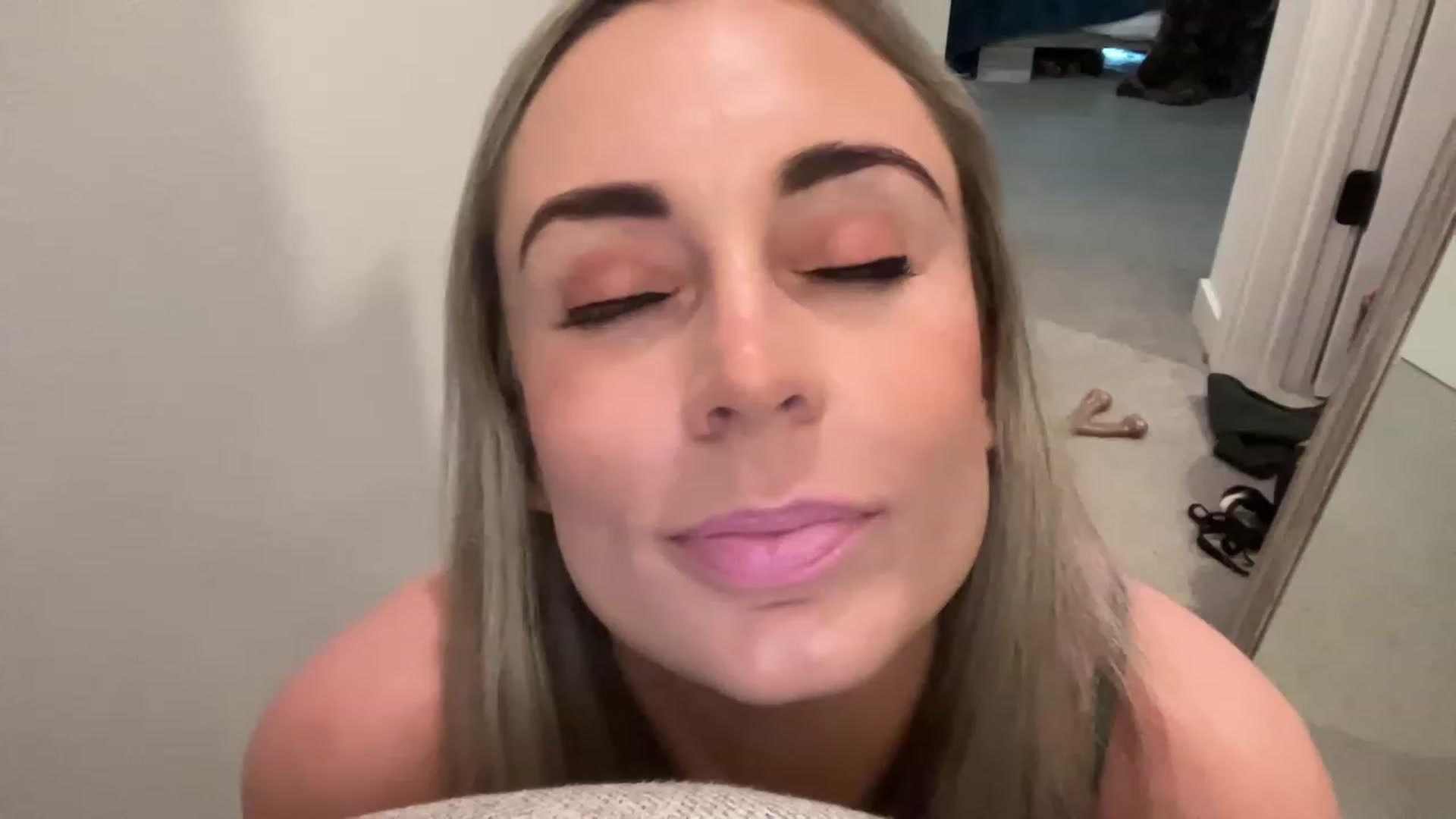 Youronlinegf video thumbnail