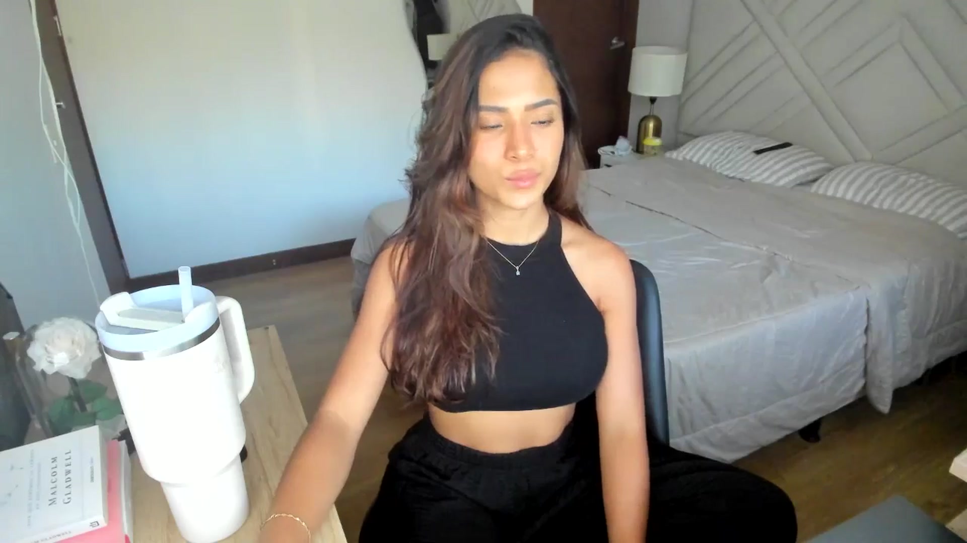 Missabyy video thumbnail