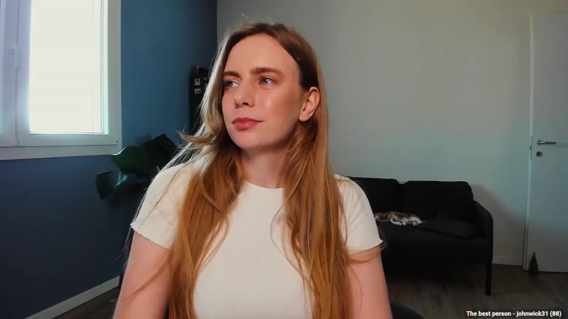 Personage video thumbnail