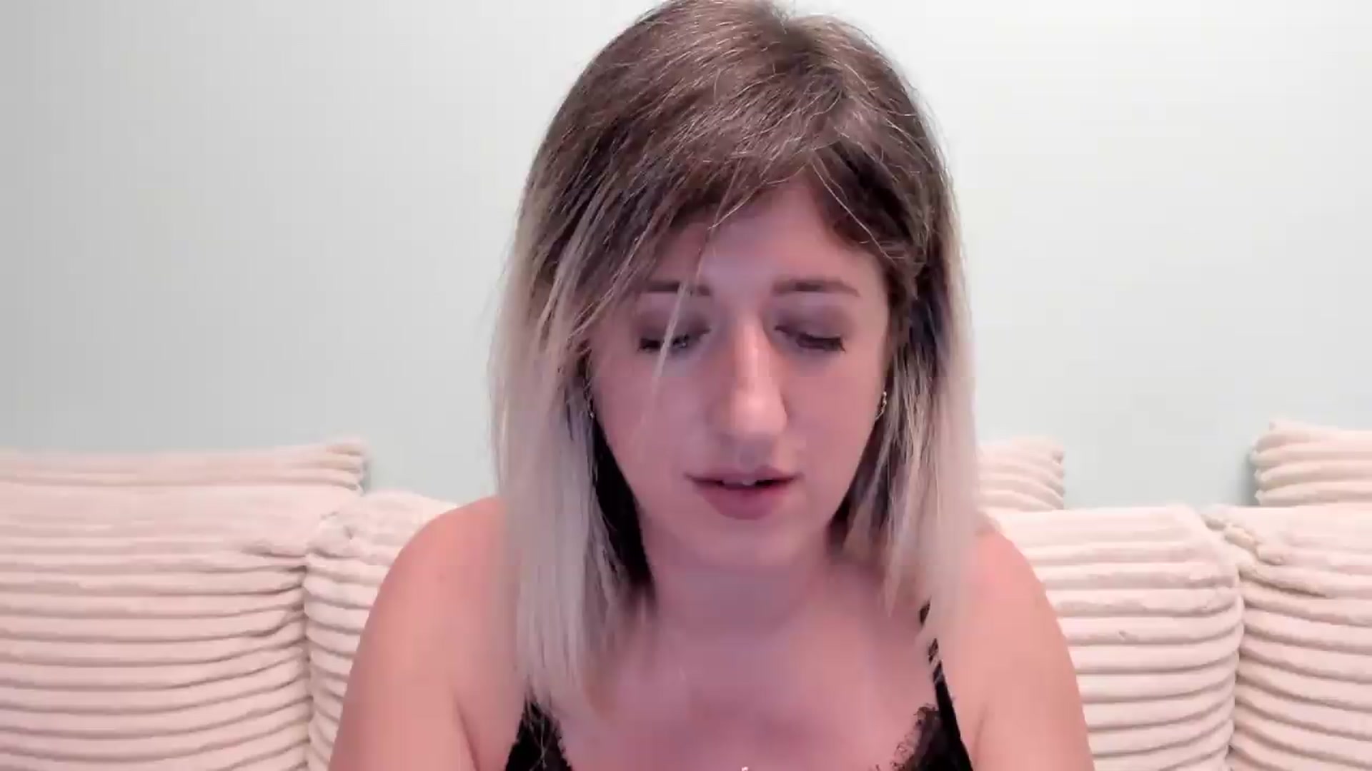 SweetDelia_ video thumbnail