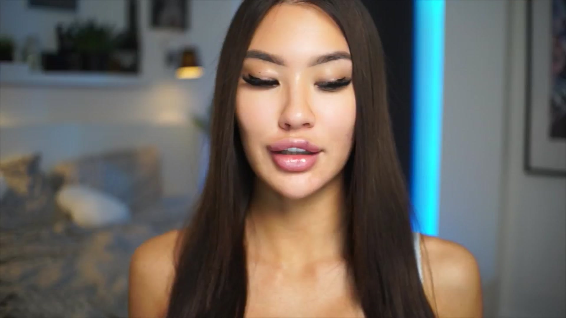 SimpleMai video thumbnail