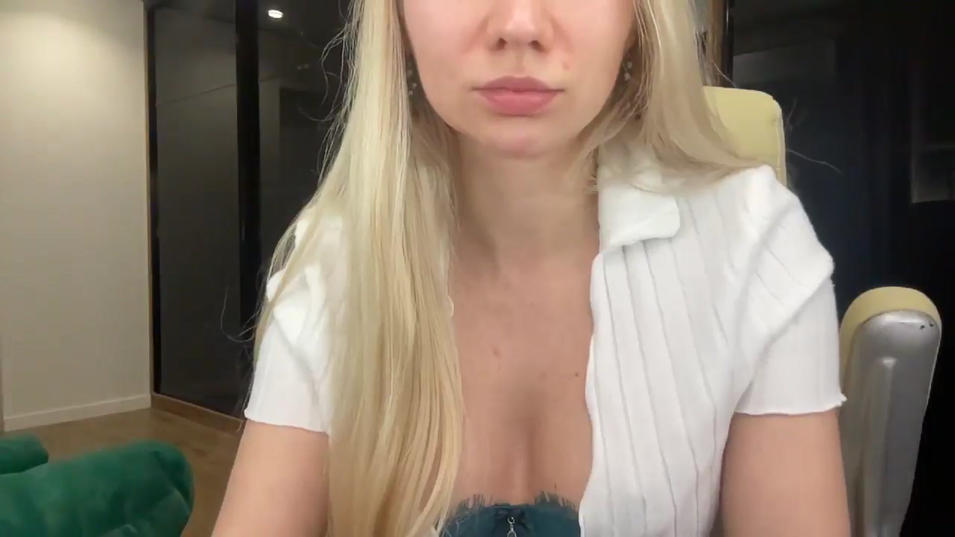 Miss_Sylvia video thumbnail