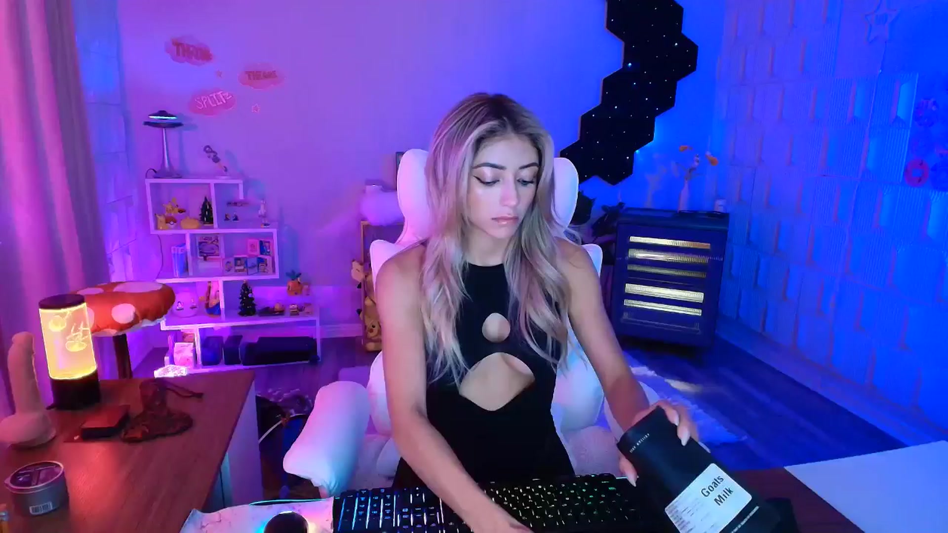 kaydolll video thumbnail