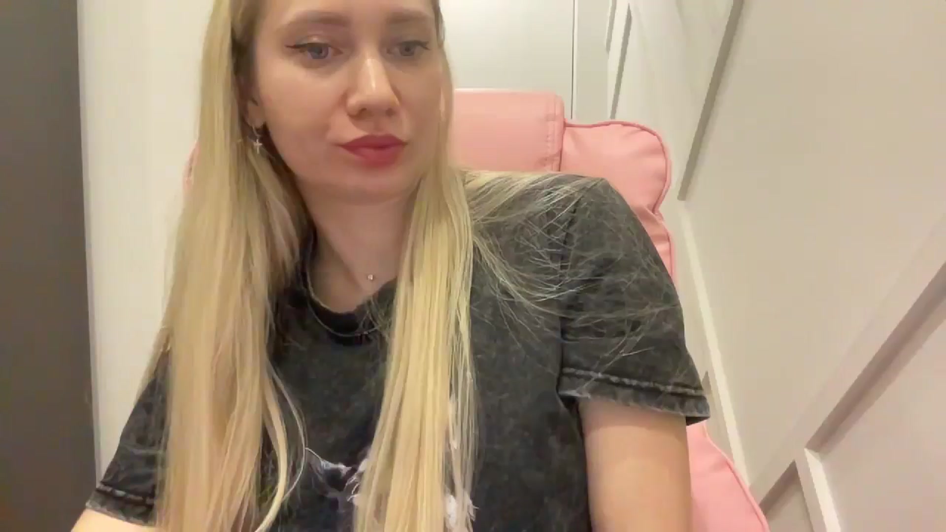 Miss_Sylvia video thumbnail