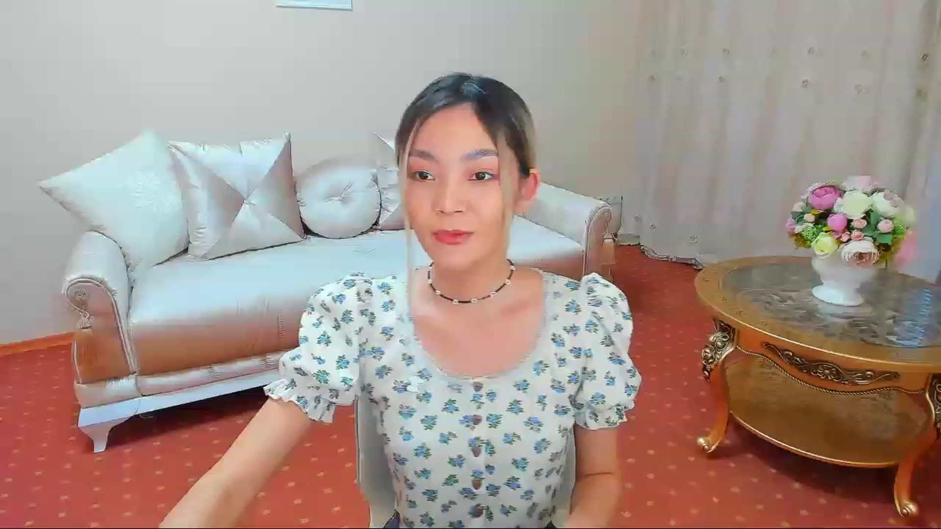 HoneyLook video thumbnail