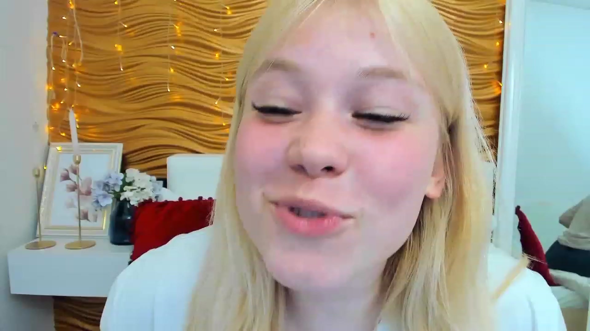 AvyPearl video thumbnail