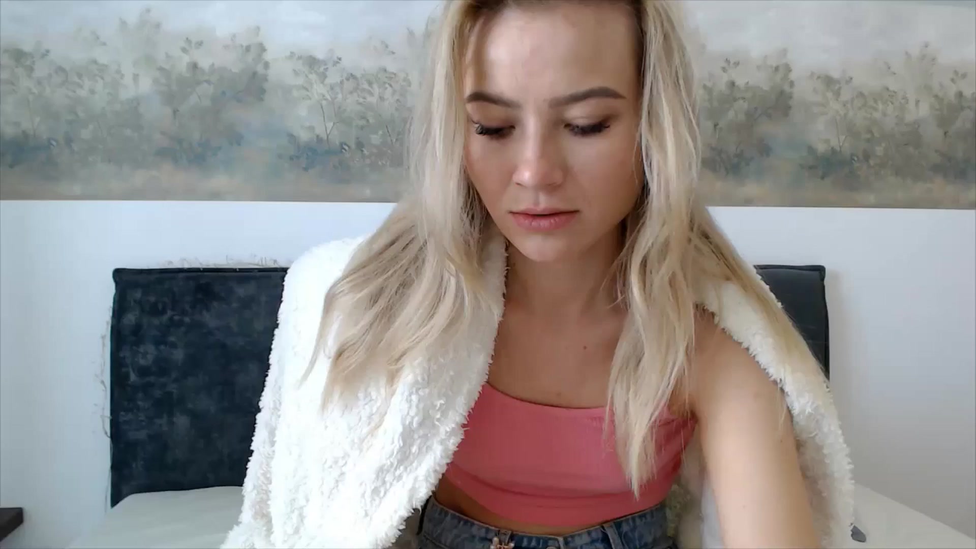 fiancee video thumbnail