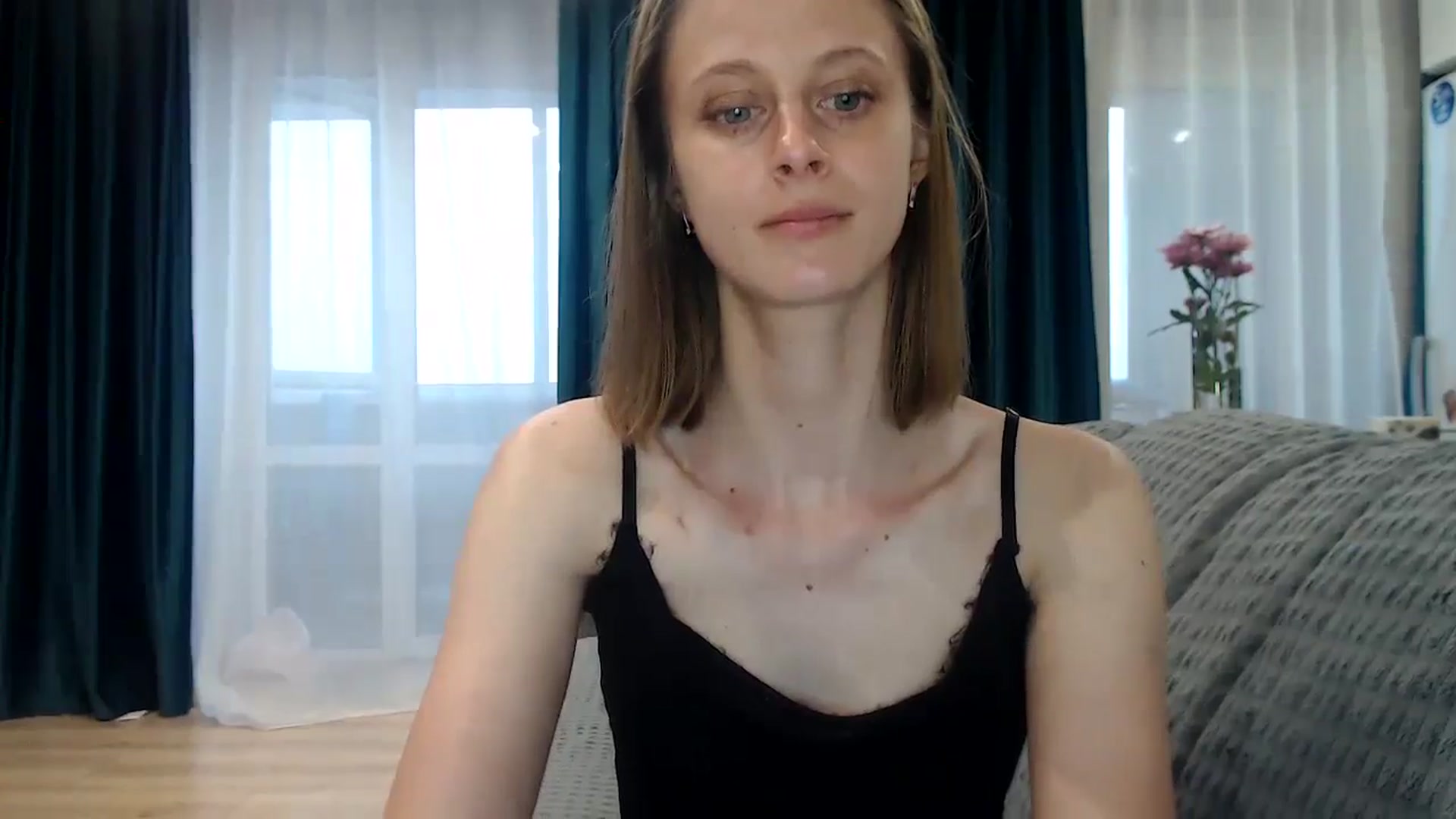 mimiMILFal video thumbnail