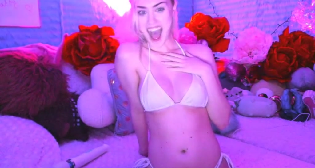 ClaraKitty video thumbnail