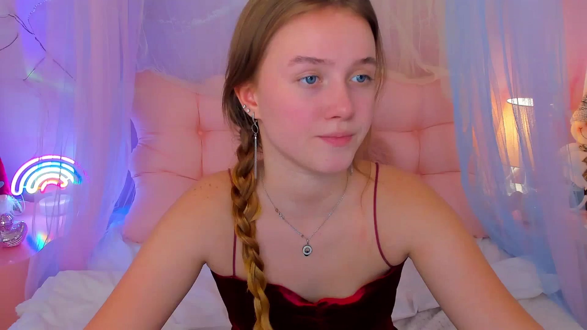 Beatrizz video thumbnail