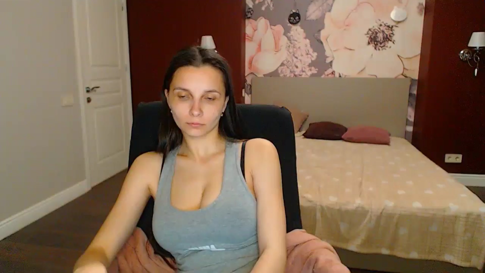 Karina_Mils video thumbnail