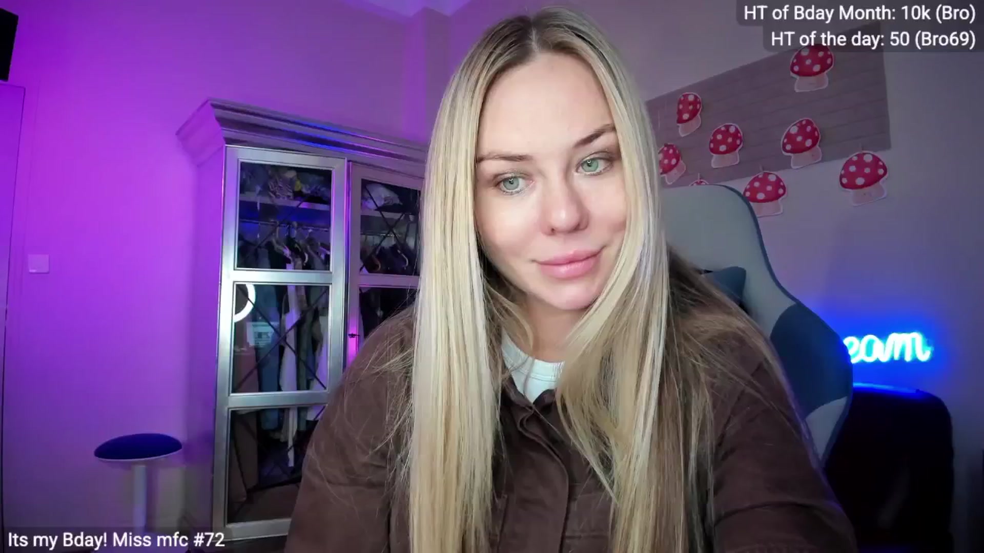 Linda_0nline video thumbnail