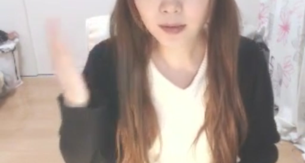 XxMayuka video thumbnail